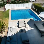 بيت للعطل Celeste By Sapvillas